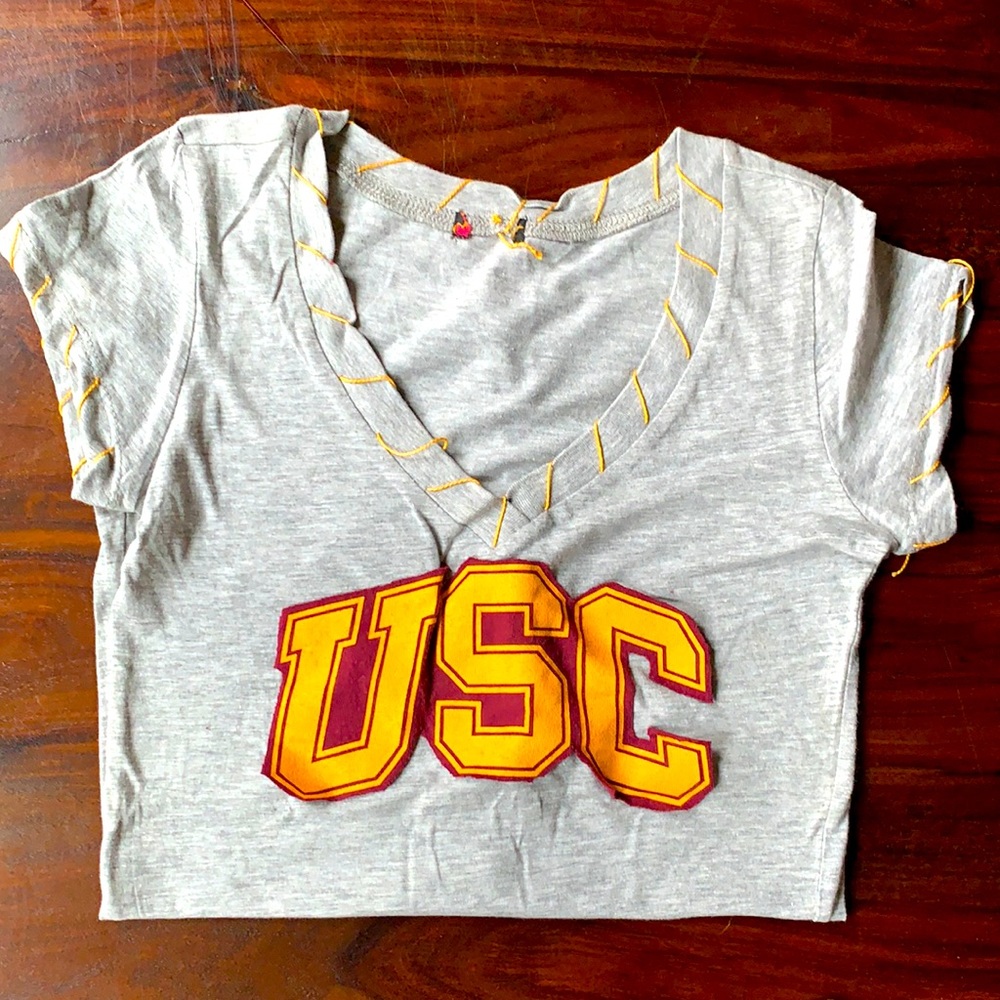 USC Trojan T-shirt - Medium